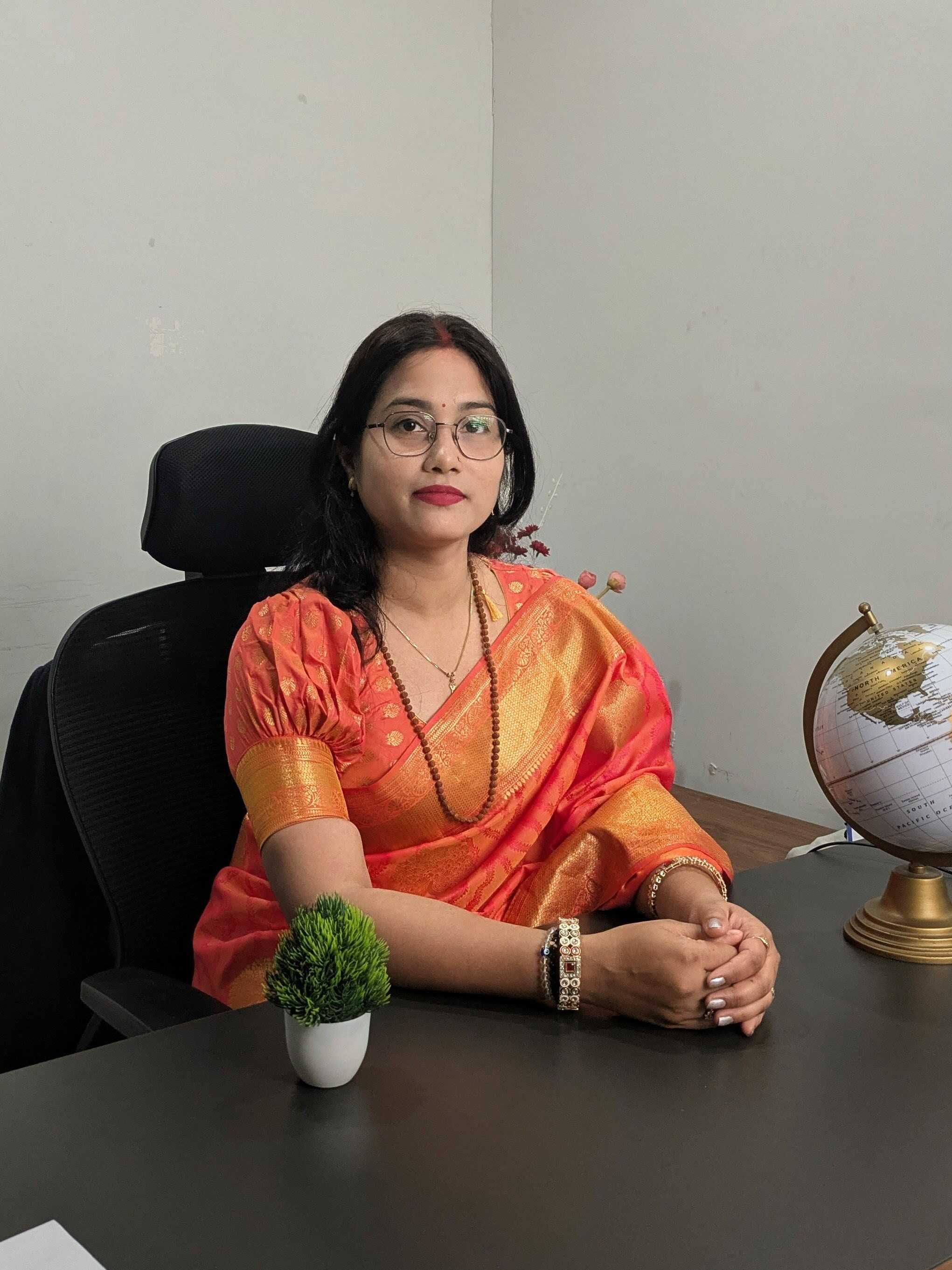 Dr. Jyoti Srivastava - Expert Vedic Numerologist